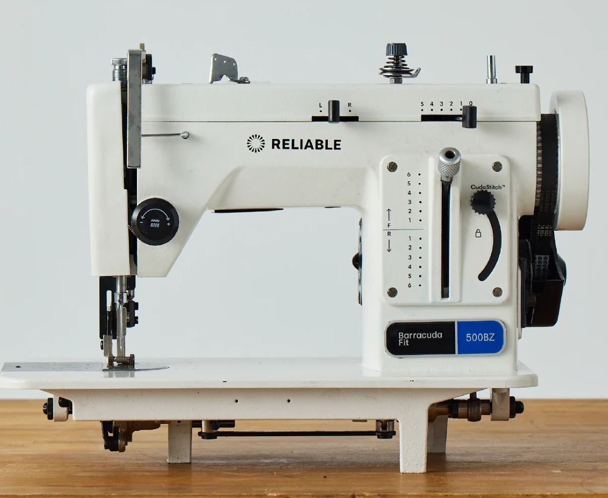 Image de Reliable Barracuda 500BZ machine à coudre point droit et zig zag (Walking Foot)